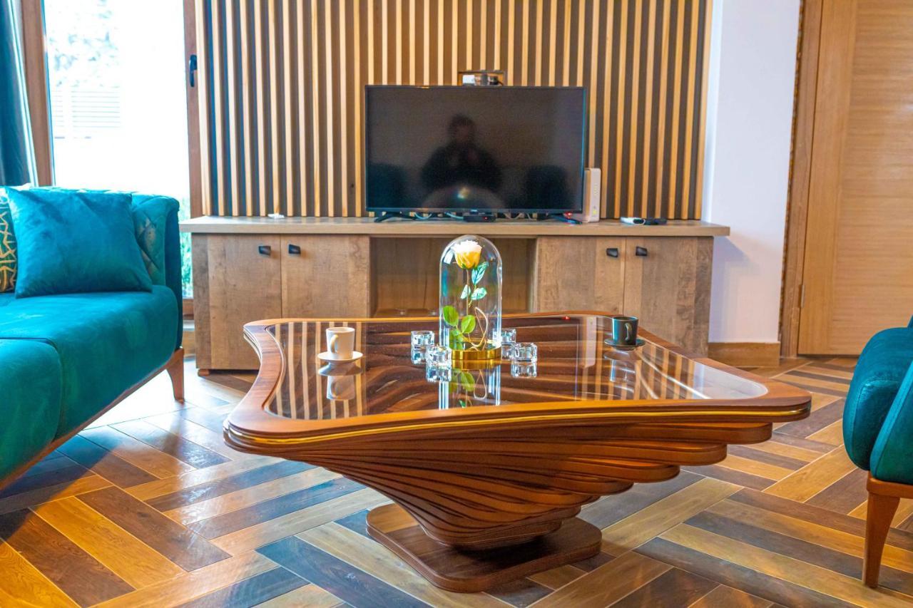 City Escape Luxury Villa Zuce Exteriér fotografie